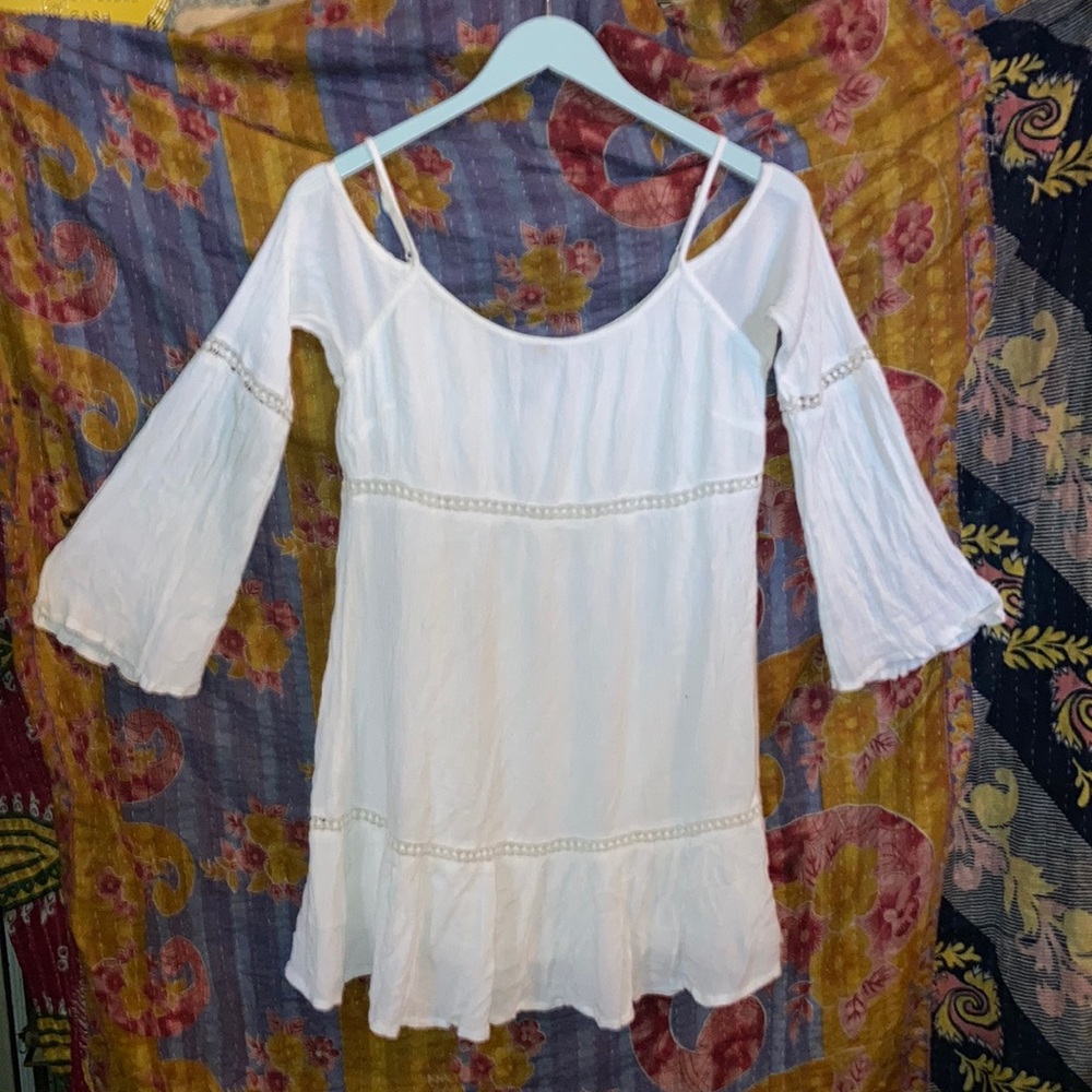 Aqua brand off/on shoulder white gauze dress sz Sm